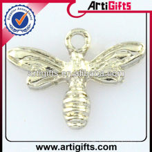 2013 cheap custom metal butterfly pendant